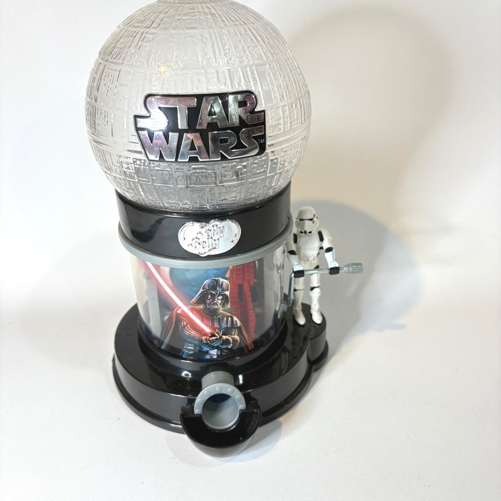 Jelly Belly Star Wars Death Star Globe Bean Machine Candy Dispenser Stormtrooper